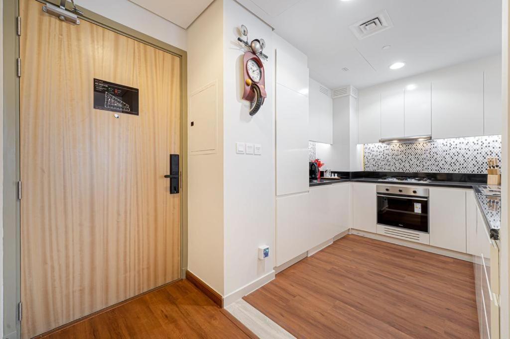 Paramount Midtown Luxury 2 Bedroom With Full Burj-Khalifa View Dubaï Extérieur photo